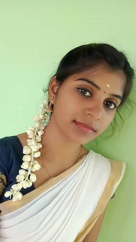 Hyderabad Escorts near Hyderabad Stadium